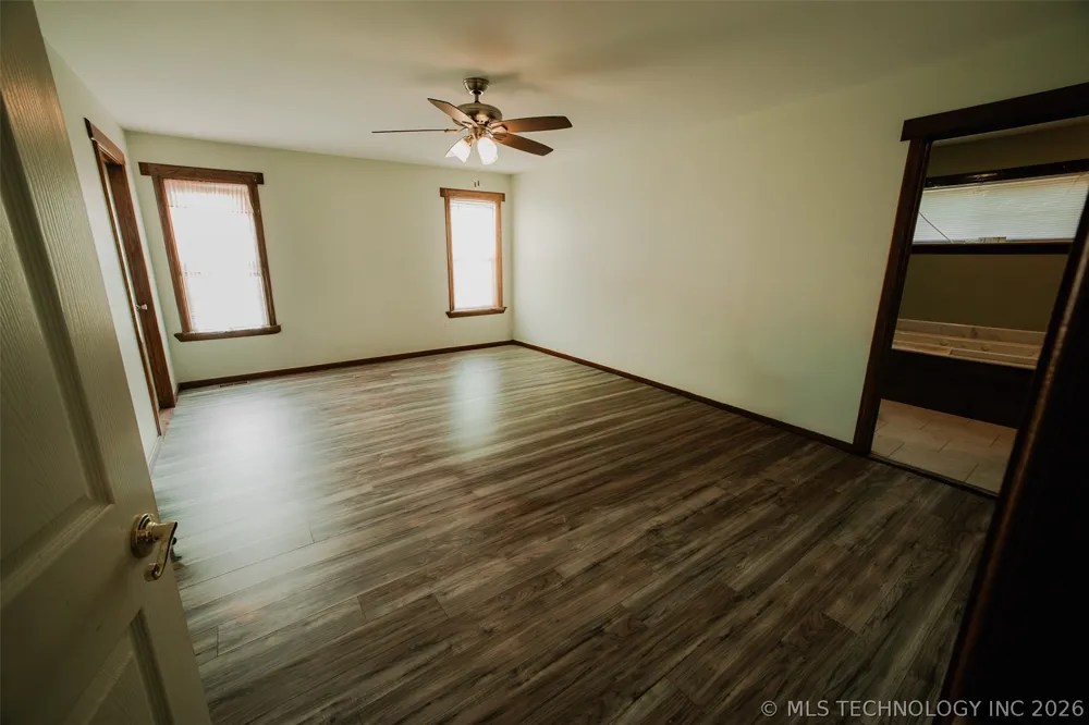 11915 S 24th Street W Oktaha, OK 74450