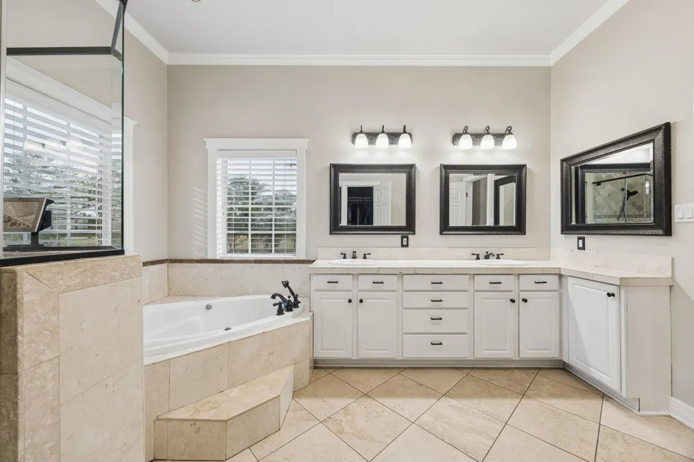 2258 Maler Road Sealy, TX 77474
