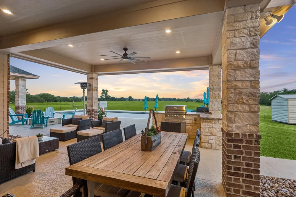 2258 Maler Road Sealy, TX 77474