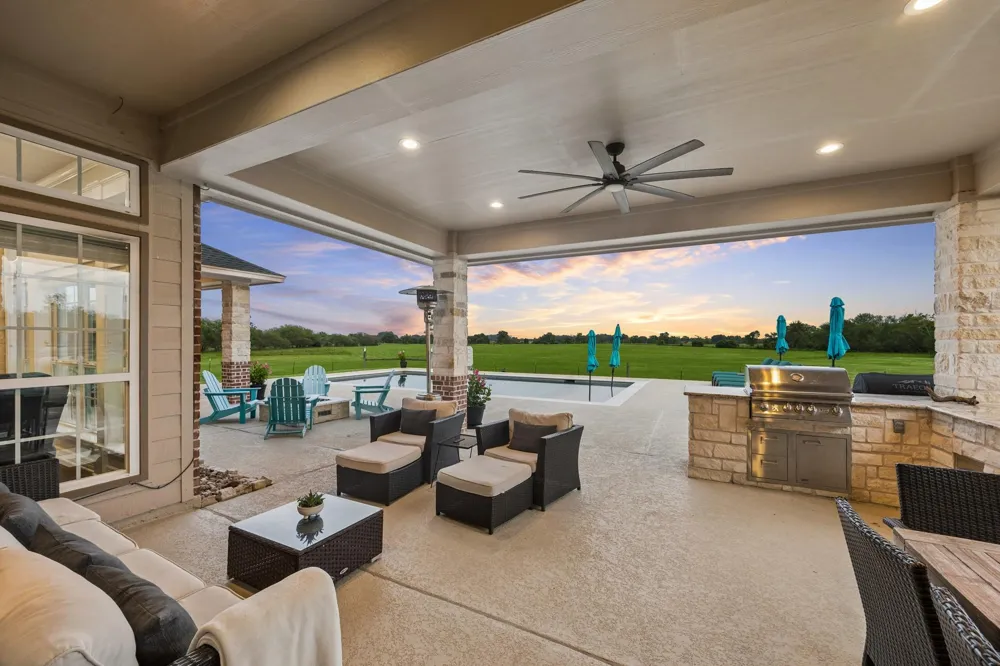 2258 Maler Road Sealy, TX 77474
