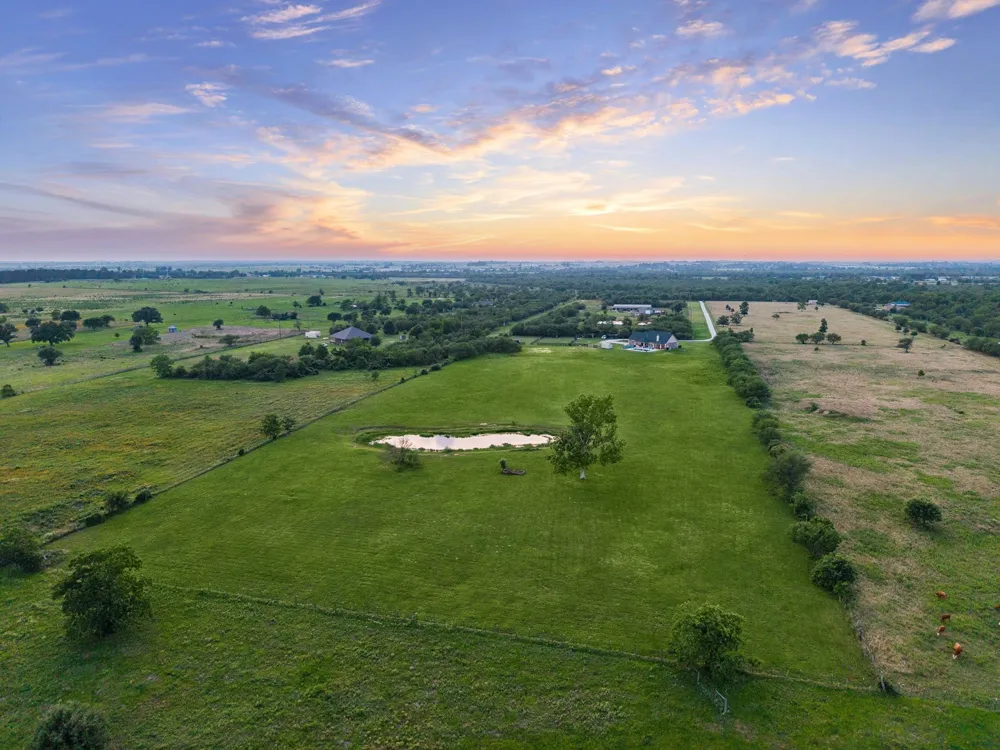 2258 Maler Road Sealy, TX 77474