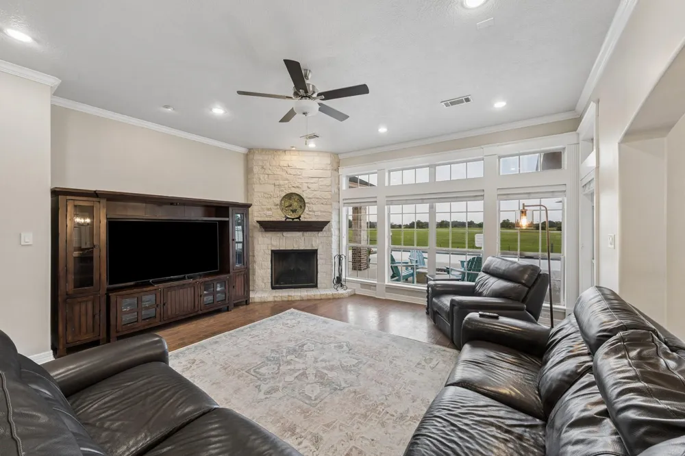 2258 Maler Road Sealy, TX 77474