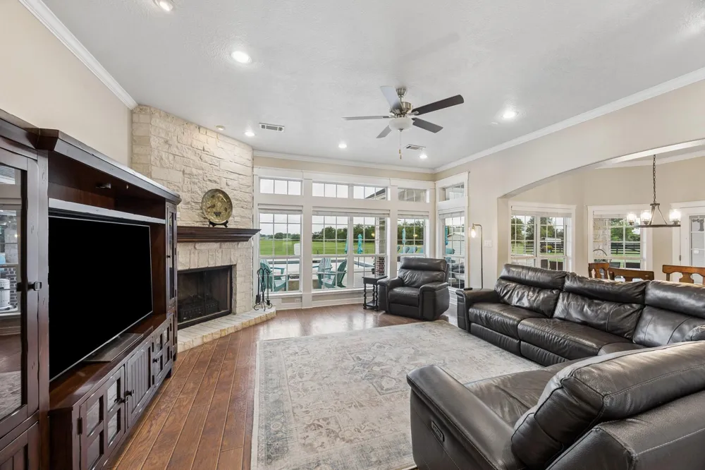 2258 Maler Road Sealy, TX 77474