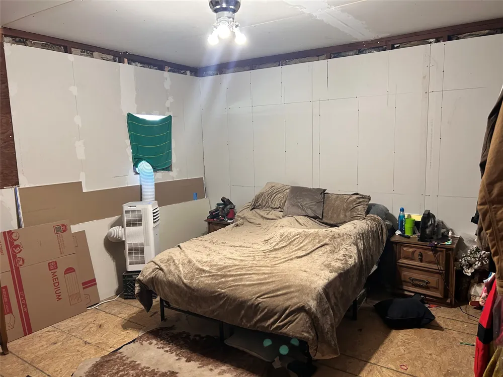 1305 Oak Megargel, TX 76370