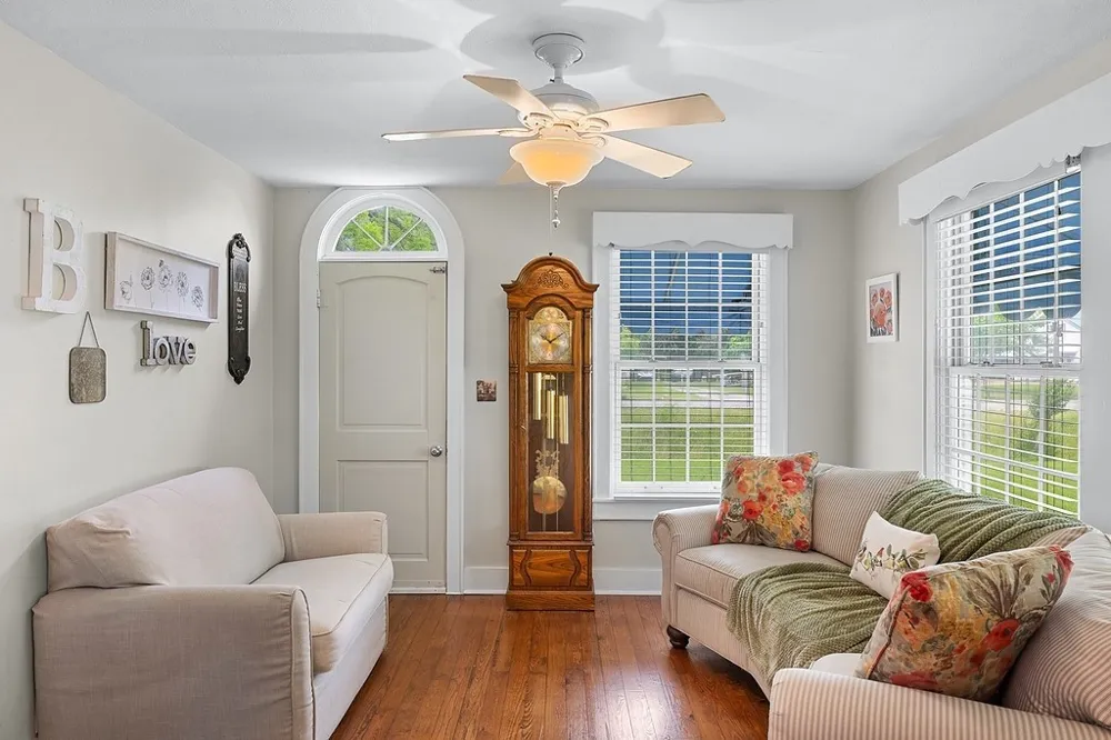 326 Centennial Street Carmine, TX 78932
