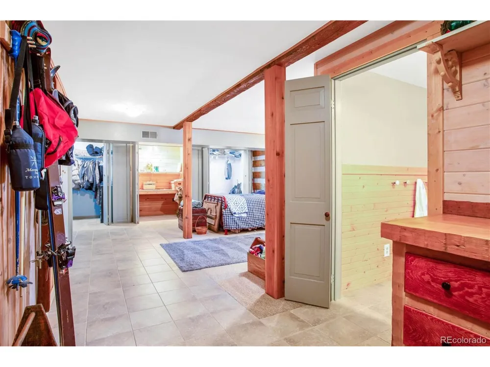 22590 County Road 292a Nathrop, CO 81236