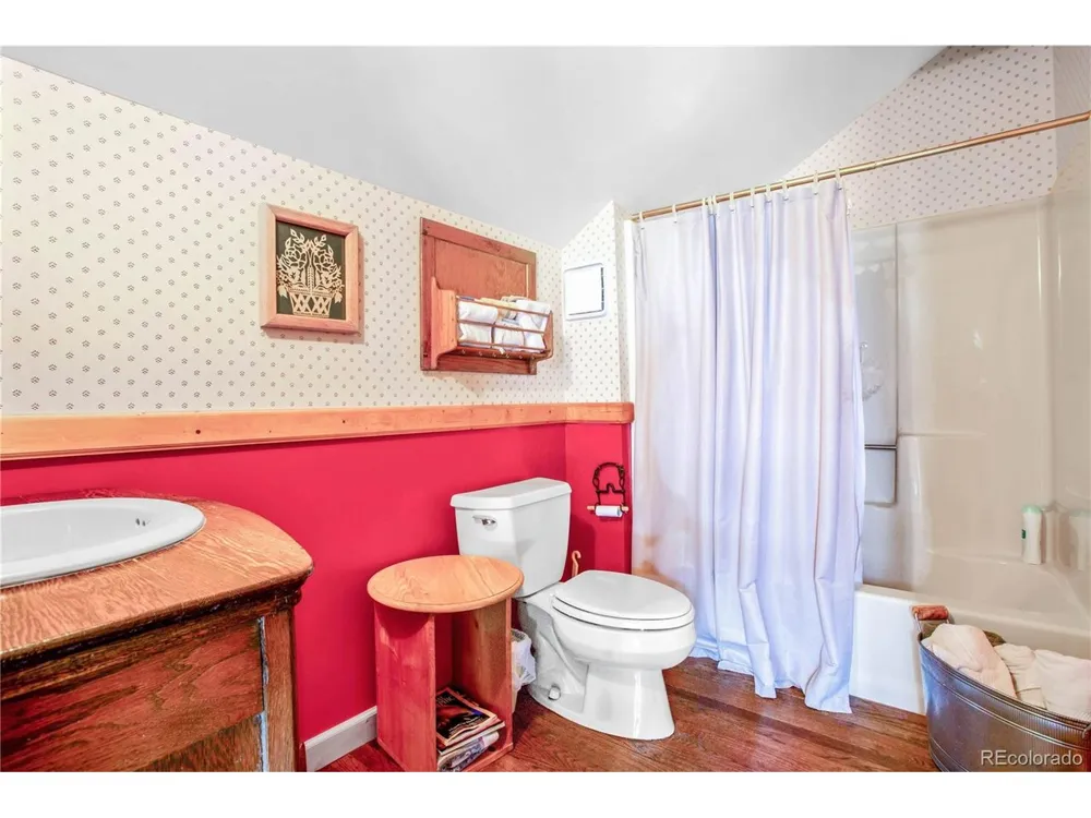 22590 County Road 292a Nathrop, CO 81236