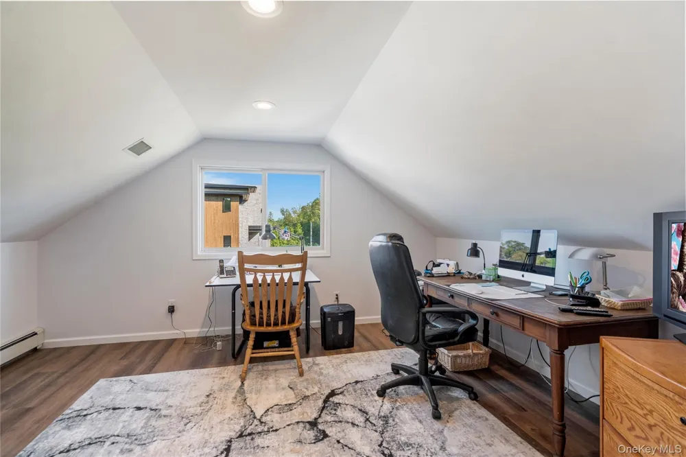 24 Biltmore Avenue Extension Oakdale, NY 11769