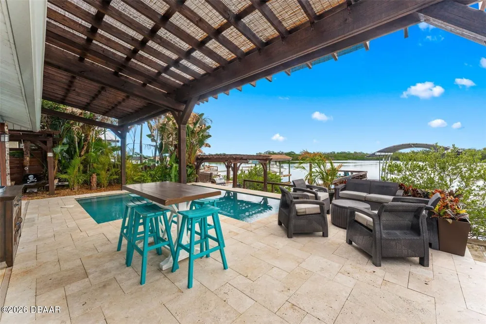 29 Pelican Lane Edgewater, FL 32141