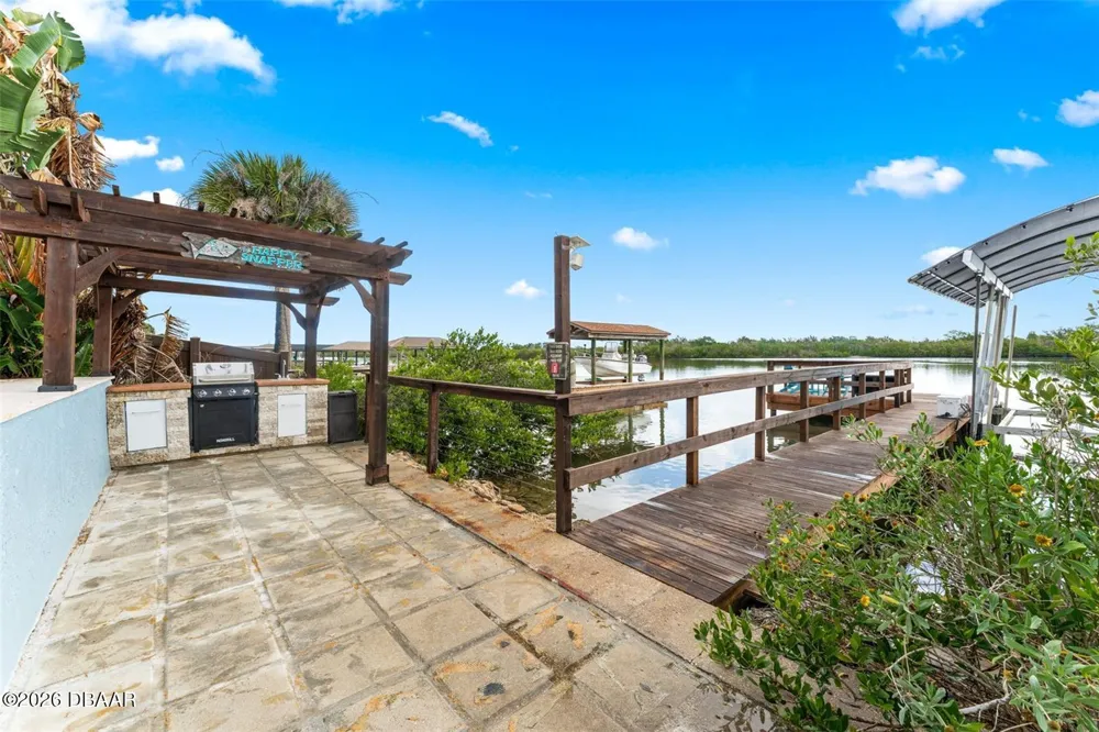 29 Pelican Lane Edgewater, FL 32141