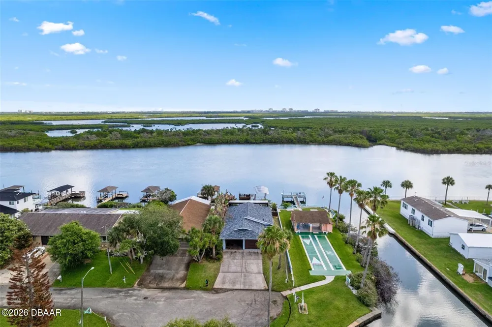 29 Pelican Lane Edgewater, FL 32141