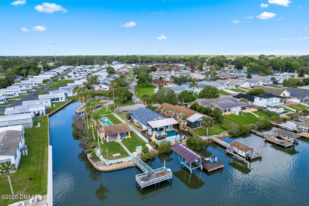 29 Pelican Lane Edgewater, FL 32141