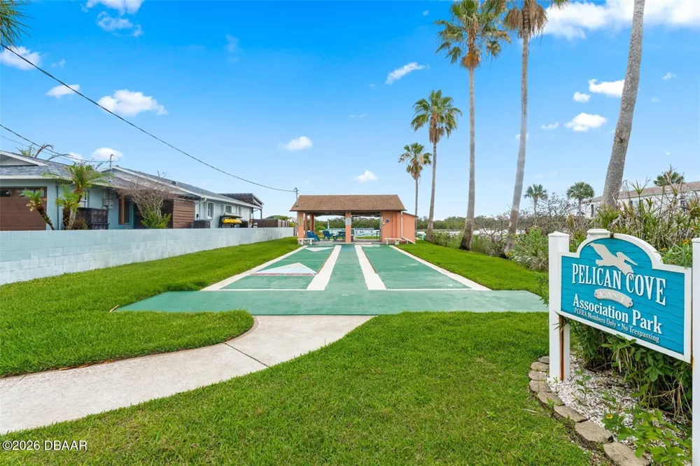 29 Pelican Lane Edgewater, FL 32141
