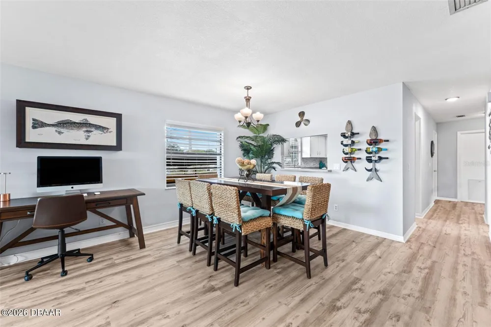 29 Pelican Lane Edgewater, FL 32141