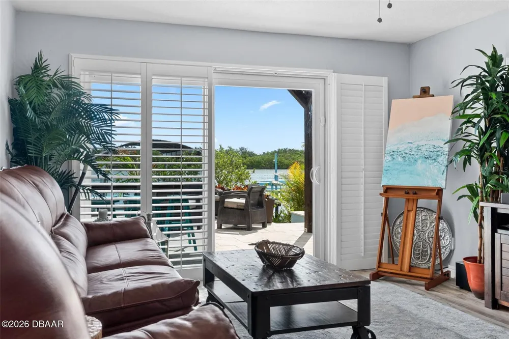 29 Pelican Lane Edgewater, FL 32141