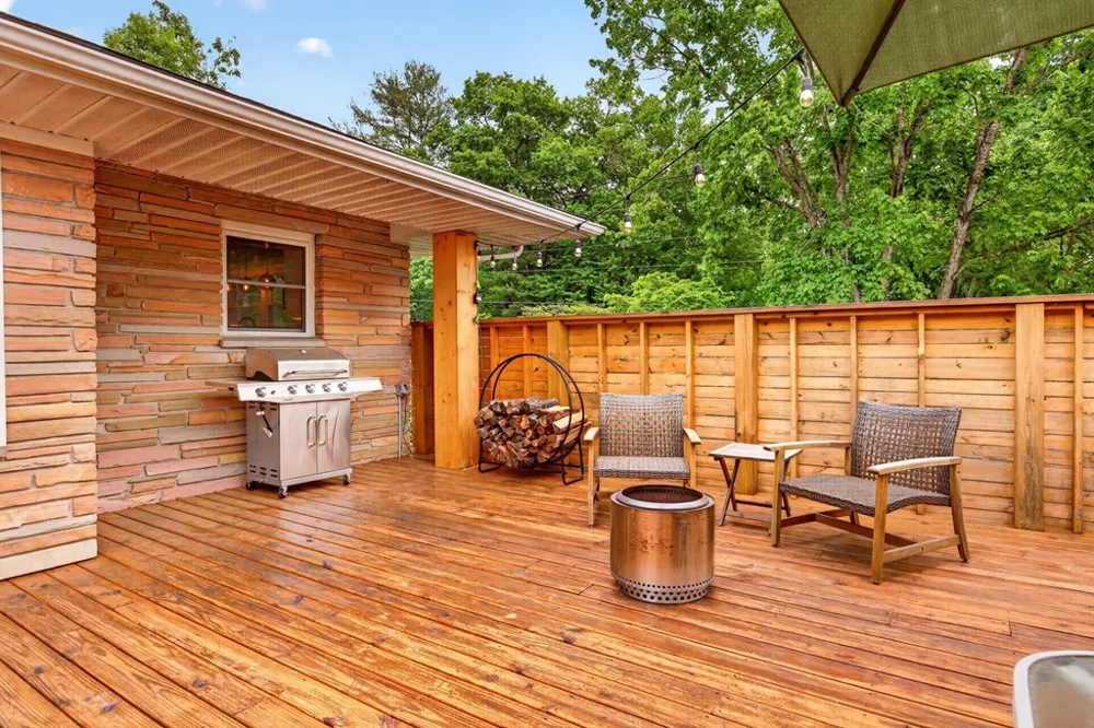 Dunbar St Bryson City, NC 28713