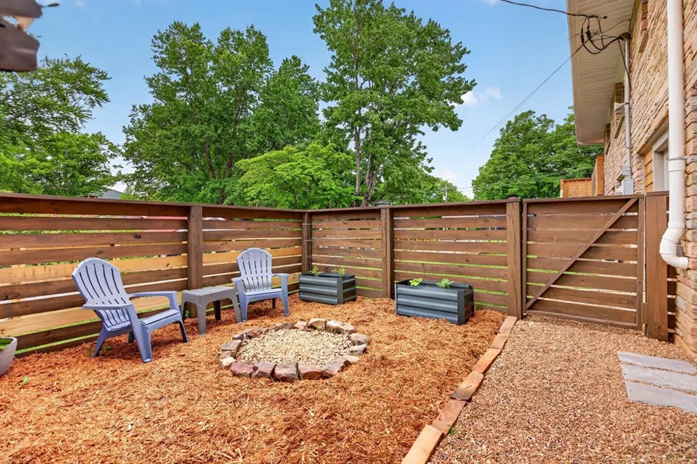 Dunbar St Bryson City, NC 28713