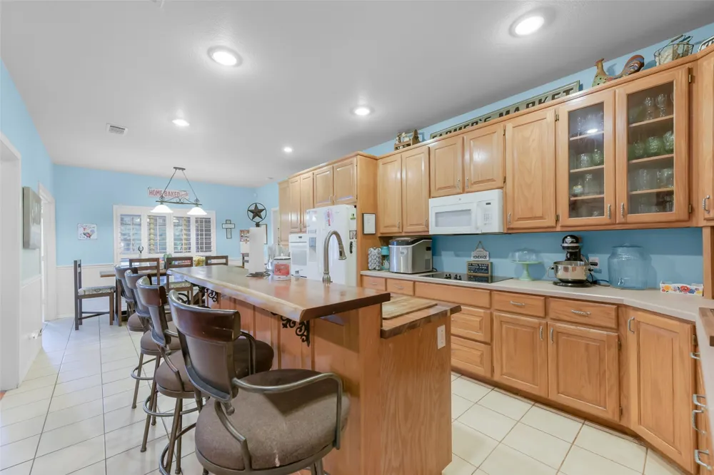 3391 Fm 2190 Jacksboro, TX 76458