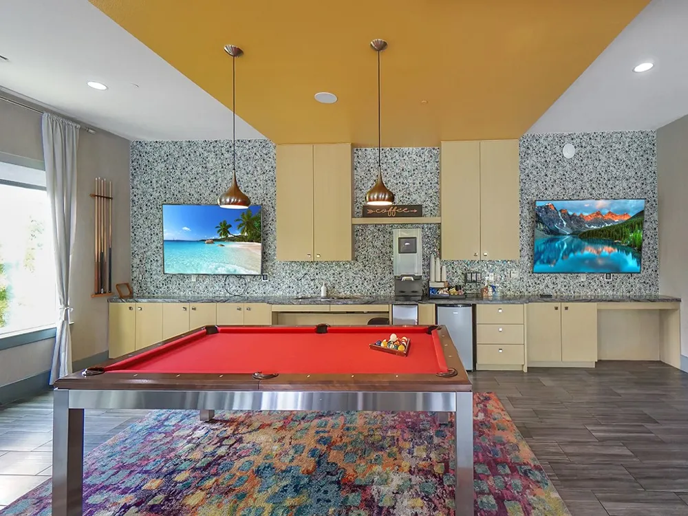 1900 Barton Springs Road #4013 Austin, TX 78704