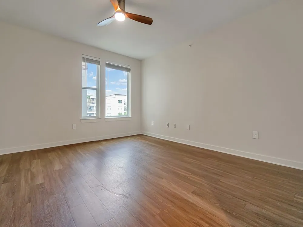 1900 Barton Springs Road #4013 Austin, TX 78704