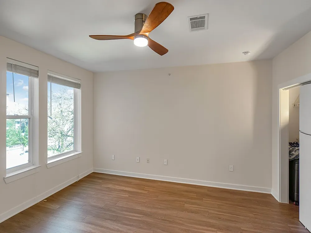 1900 Barton Springs Road #4013 Austin, TX 78704