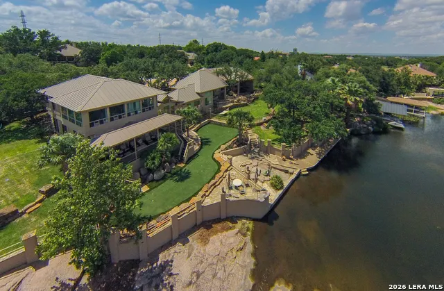 101 Cross Bow Horseshoe Bay, TX 78657