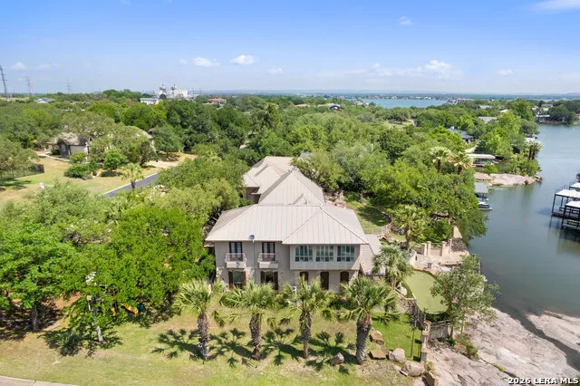 101 Cross Bow Horseshoe Bay, TX 78657