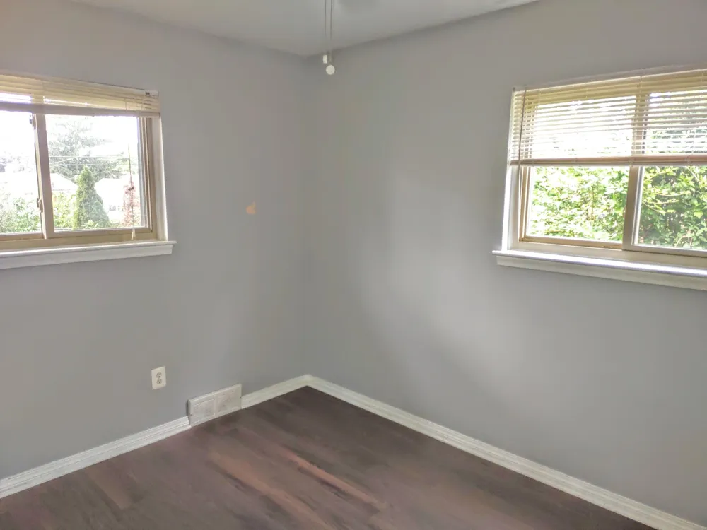 2410 Middlefield Road Trenton, MI 48183