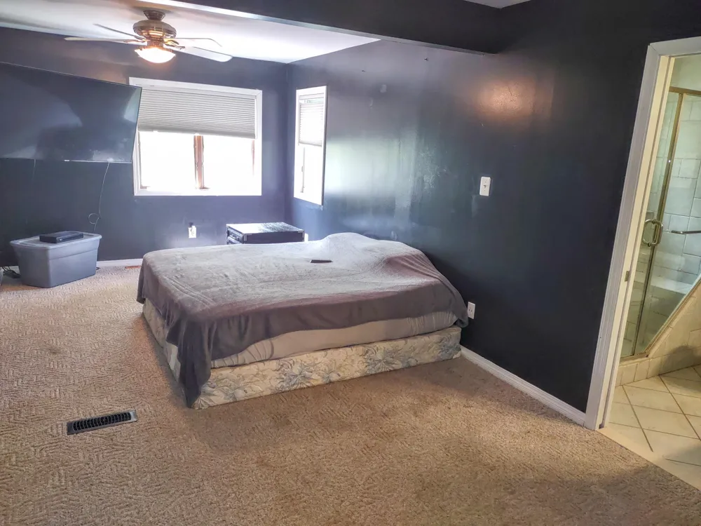 2410 Middlefield Road Trenton, MI 48183