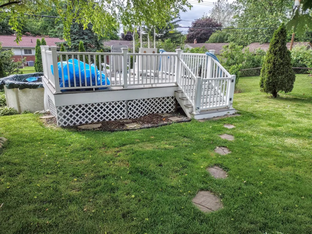 2410 Middlefield Road Trenton, MI 48183