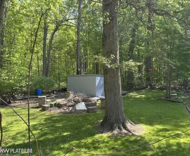 9083 Island Drive Clay Township, MI 48001