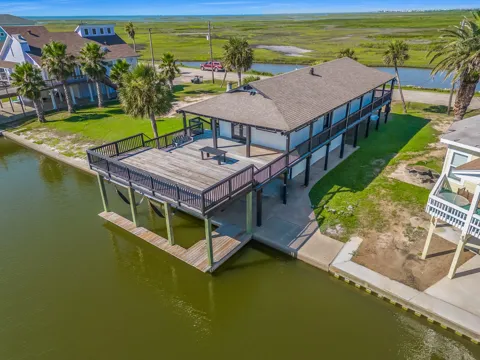 4907 Jolly Roger Road