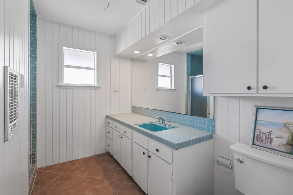 4907 Jolly Roger Road Jamaica Beach, TX 77554
