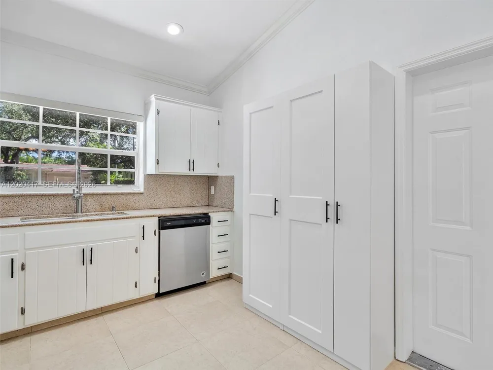 731 Sistina AV #0 Coral Gables, FL 33146
