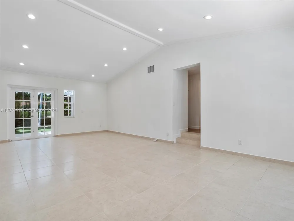 731 Sistina AV #0 Coral Gables, FL 33146
