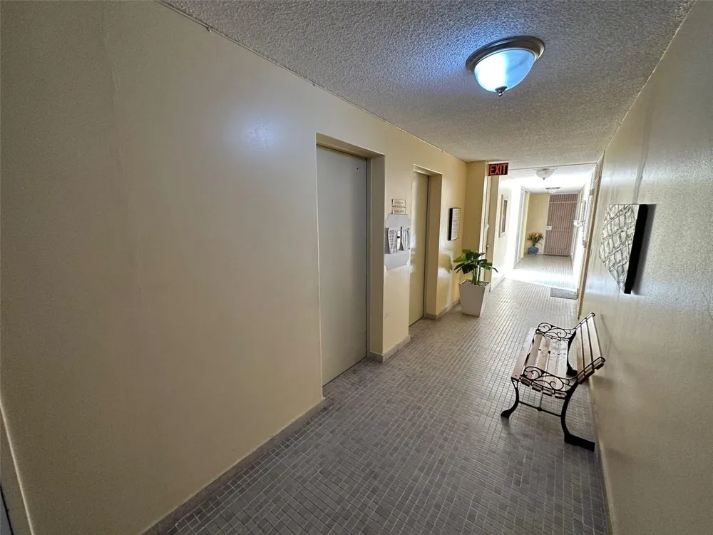 1802 ALCAZAR #404 Ponce, PR 00716