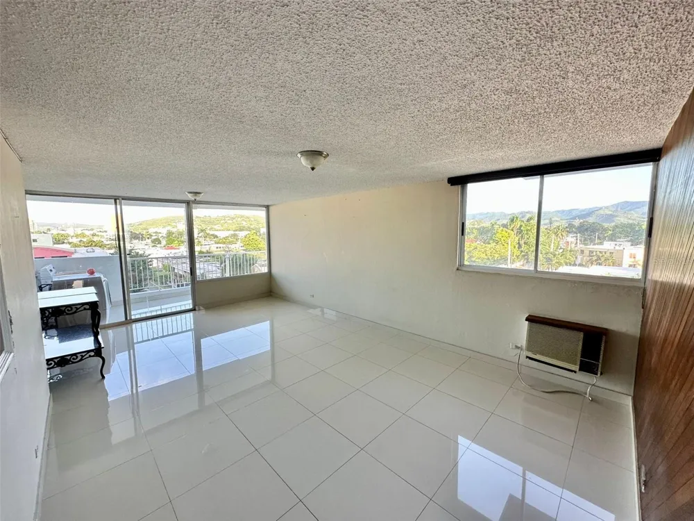 1802 ALCAZAR #404 Ponce, PR 00716