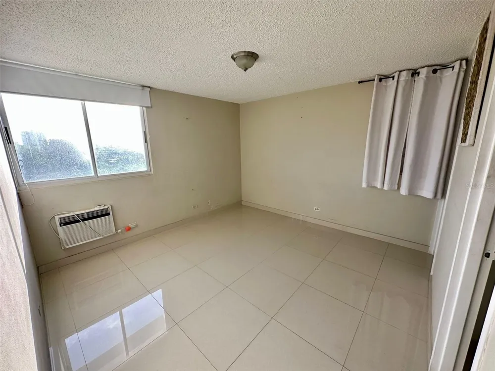 1802 ALCAZAR #404 Ponce, PR 00716