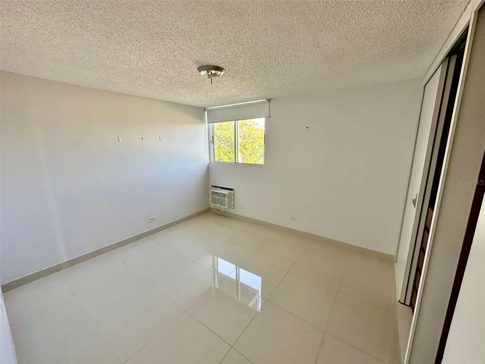 1802 ALCAZAR #404 Ponce, PR 00716