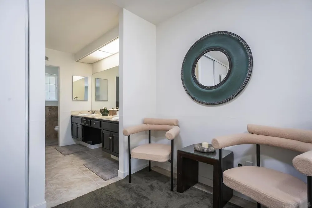 902 Loma View Chula Vista, CA 91910