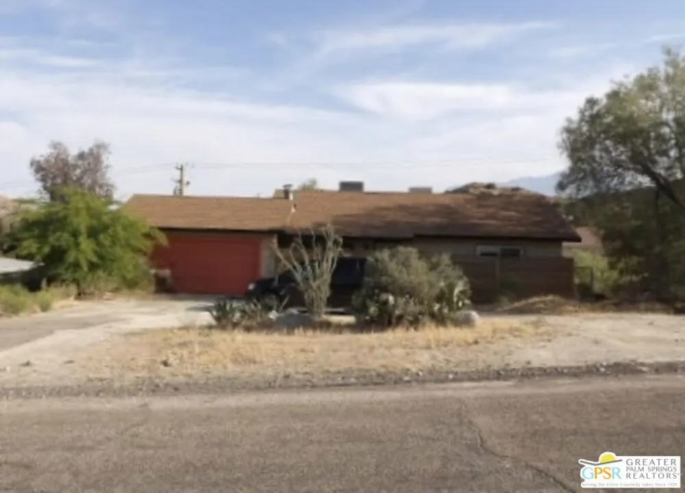 49017 Hibiscus Drive Morongo Valley, CA 92256