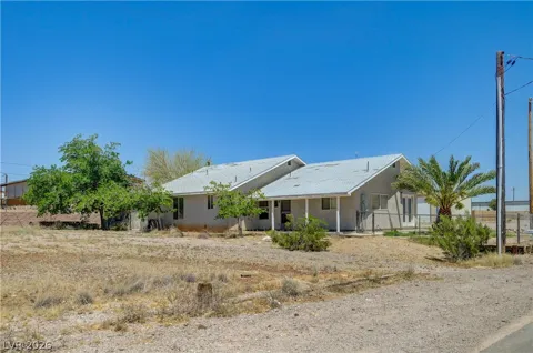 590 E Encinitas Street