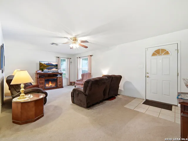908 MANSFIELD ST Pleasanton, TX 78064