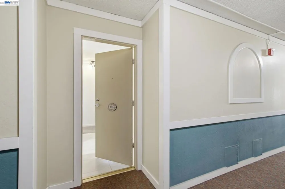 1720 Halford Ave #233 Santa Clara, CA 95051