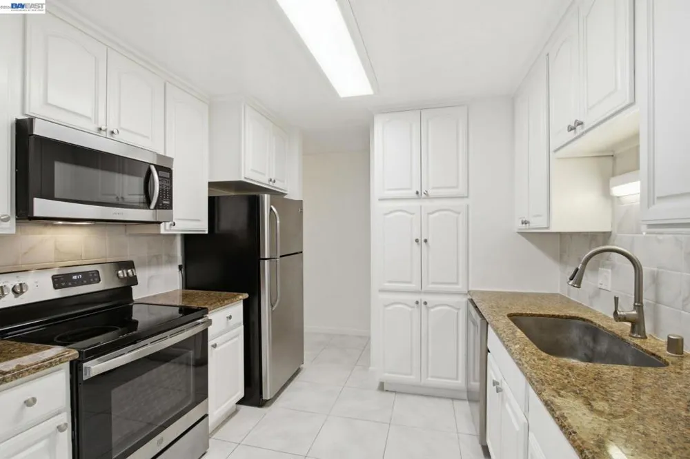 1720 Halford Ave #233 Santa Clara, CA 95051