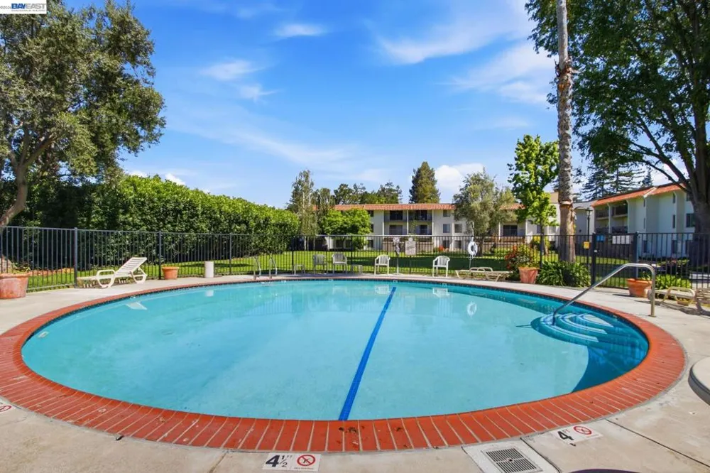 1720 Halford Ave #233 Santa Clara, CA 95051
