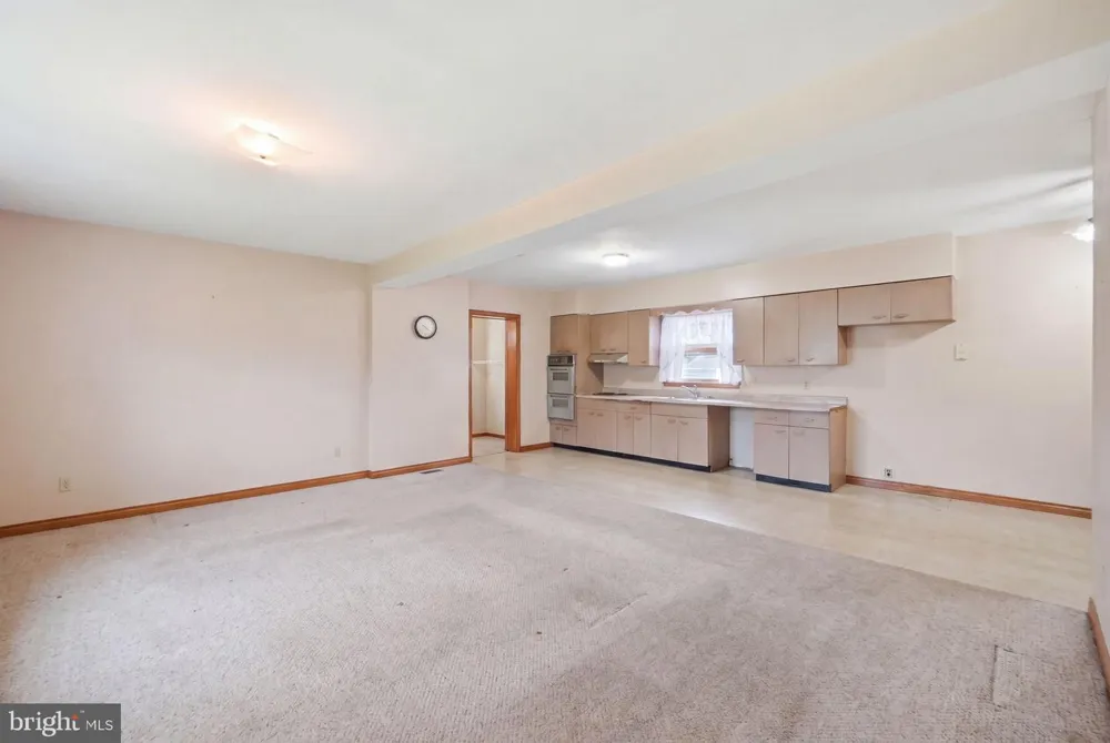 14405 BALTIMORE AVENUE Laurel, MD 20707