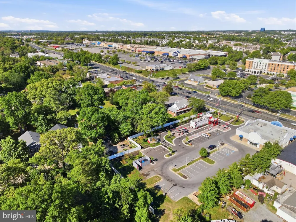 14405 BALTIMORE AVENUE Laurel, MD 20707