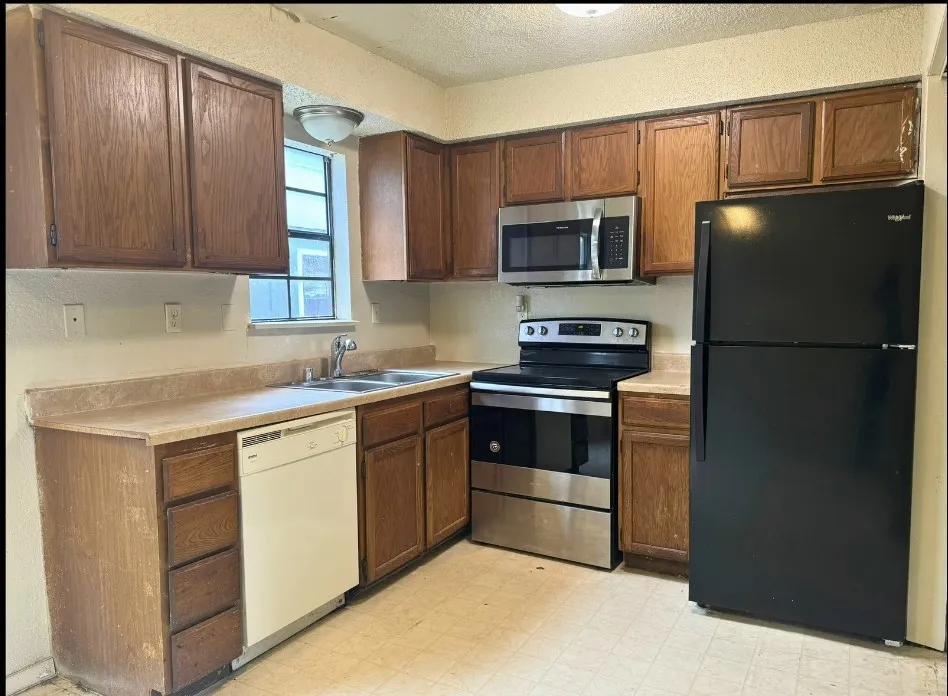 208 Church Street Hillsboro, TX 76645