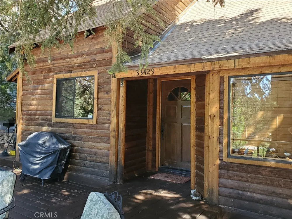 33429 Robin Drive Green Valley Lake, CA 92341